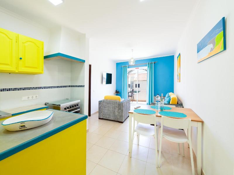Tonel Apartments - Oda