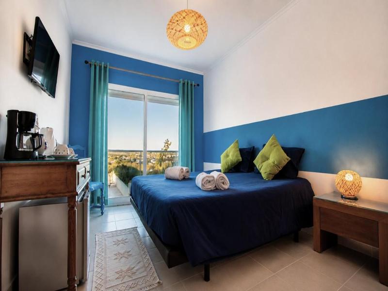 Tonel Apartments - Oda