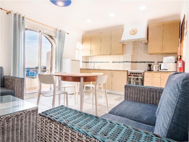 Tonel Apartments - Oda
