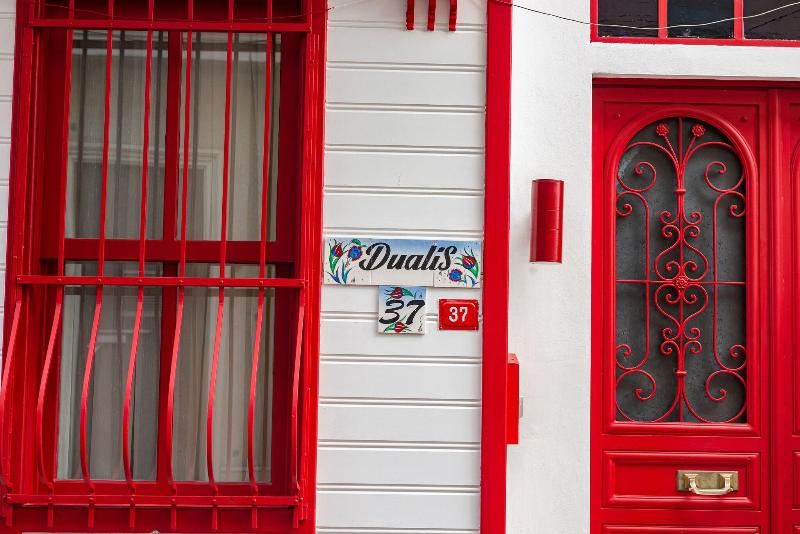 Dualis Hotel - Genel