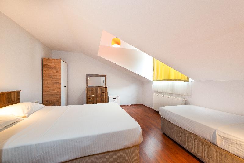 Dualis Hotel - Oda