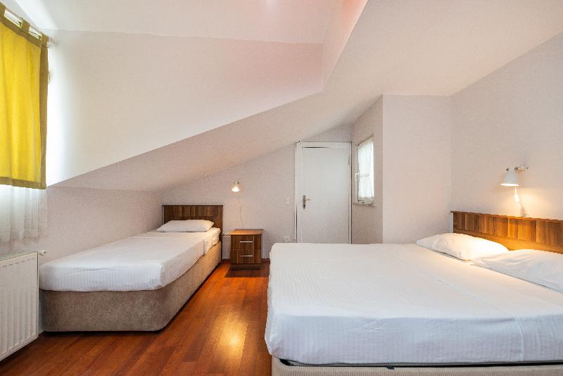 Dualis Hotel - Oda