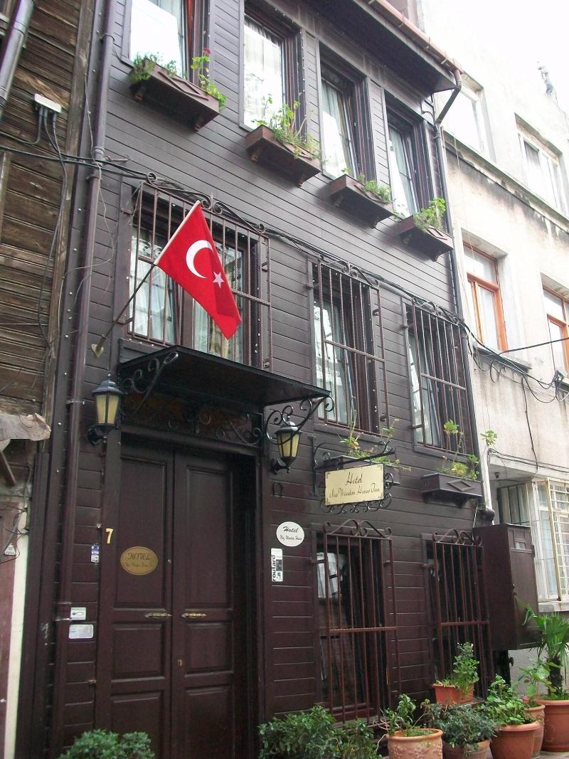 Naz Wooden House Inn - Restoran
