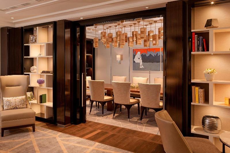 Al Habtoor Palace Budapest - Bar