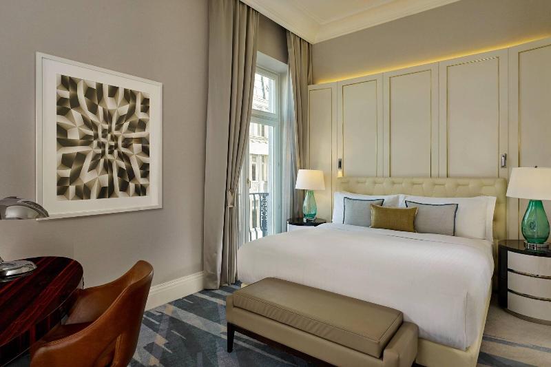 Al Habtoor Palace Budapest - Oda