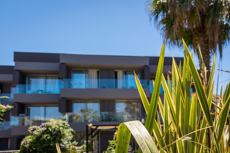 ICARUS Apartments - Genel