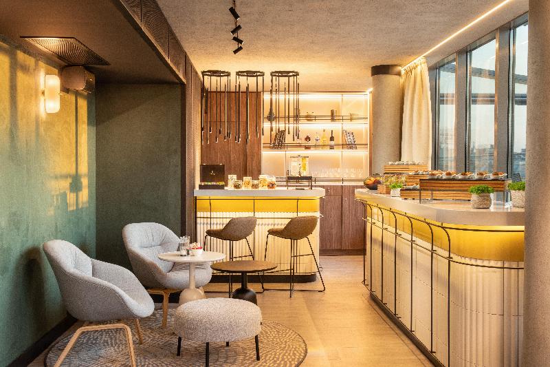Crowne Plaza Budapest - Lobi