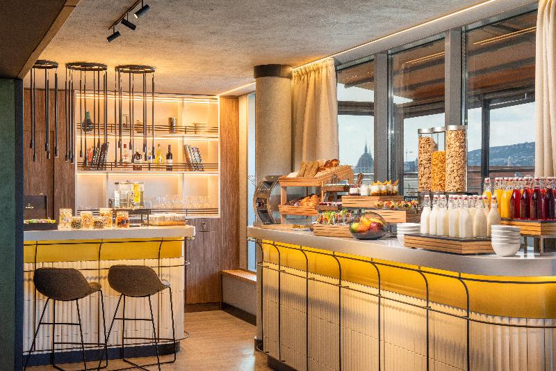 Crowne Plaza Budapest - Lobi