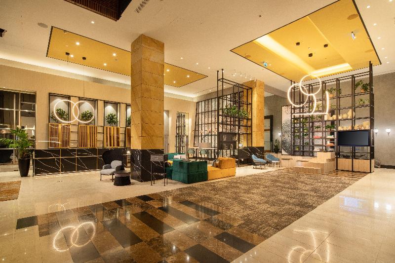 Crowne Plaza Budapest - Lobi