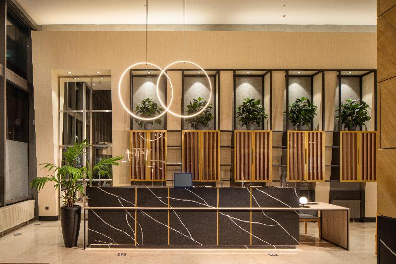 Crowne Plaza Budapest - Lobi