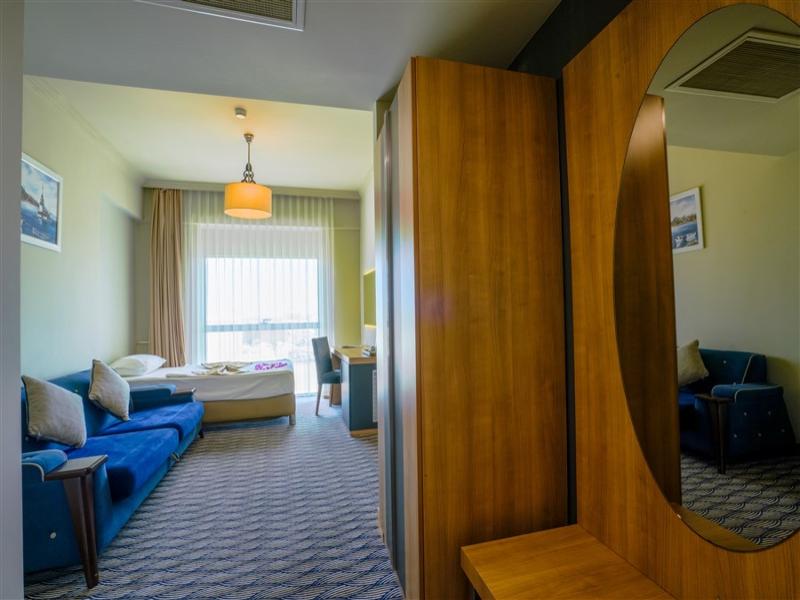City Live Hotel - Oda