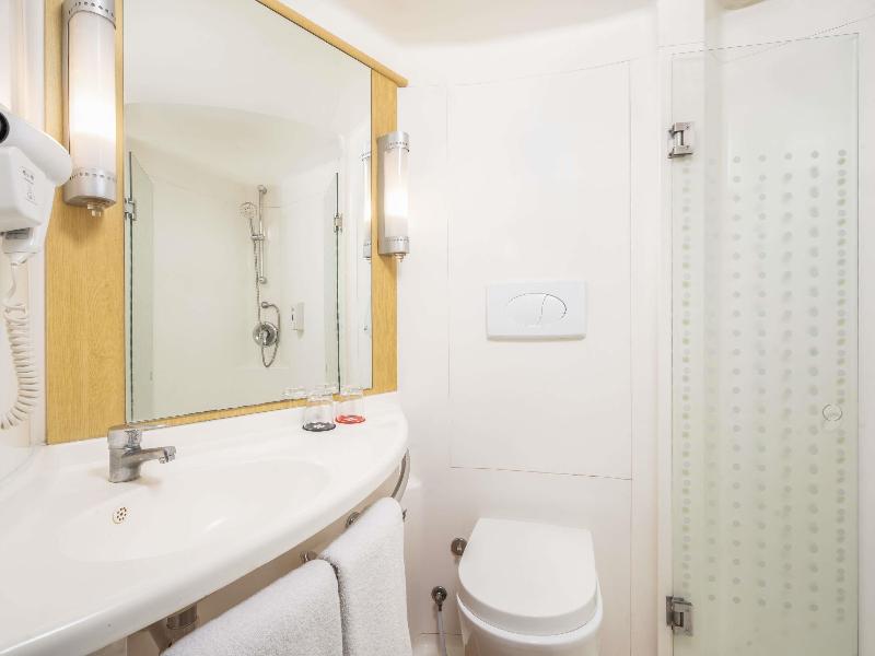 Ibis Gading Serpong - Oda