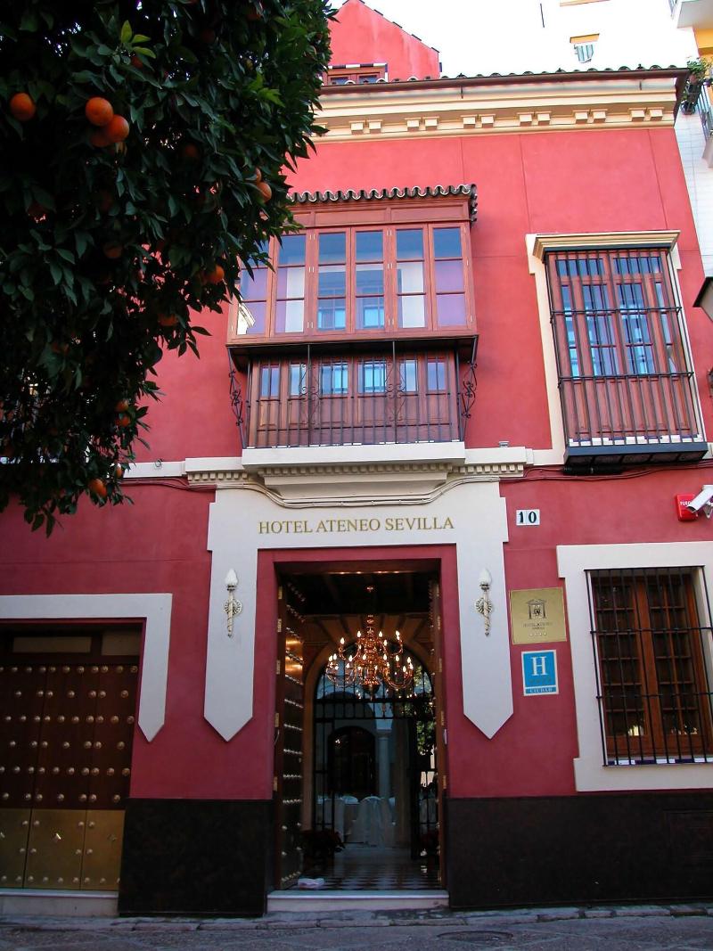 Ateneo Sevilla - Genel