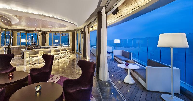 Hyatt Regency Istanbul, Atakoy - Bar