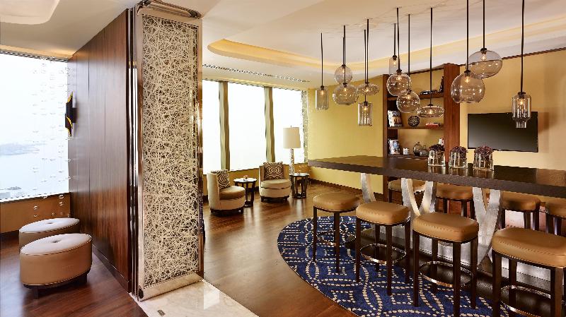 Hyatt Regency Istanbul, Atakoy - Bar