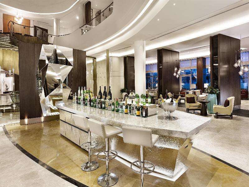 Hyatt Regency Istanbul, Atakoy - Bar