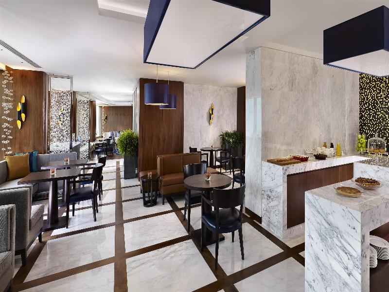 Hyatt Regency Istanbul, Atakoy - Bar