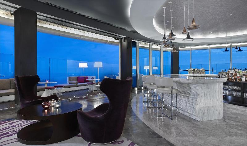 Hyatt Regency Istanbul, Atakoy - Bar