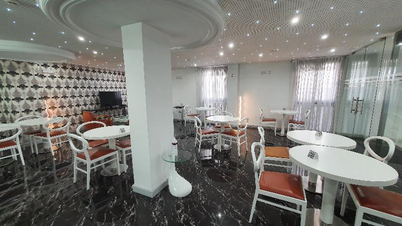 La Boutique Puerta Osario - Restoran