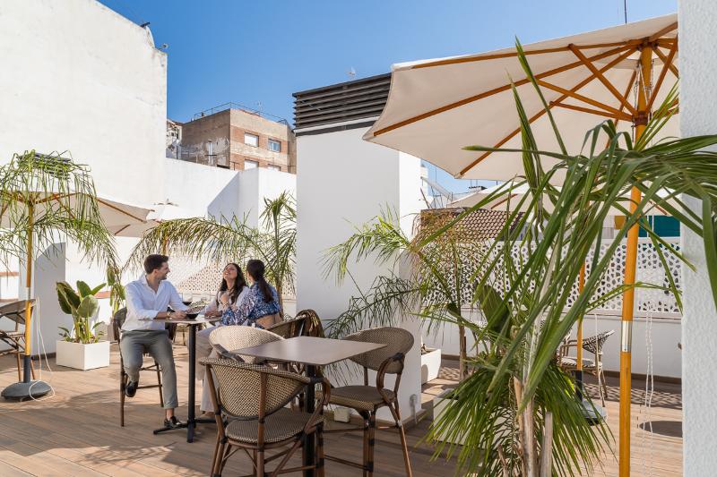 La Boutique Puerta Osario - Teras