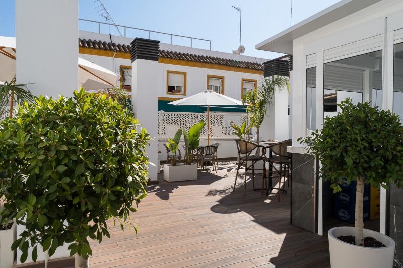 La Boutique Puerta Osario - Teras