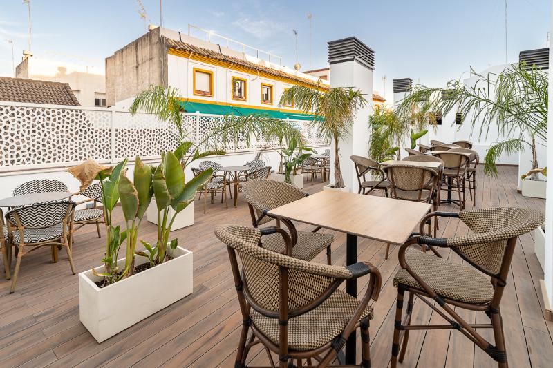 La Boutique Puerta Osario - Teras