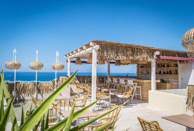 Villa Elite by Checkin - Bar