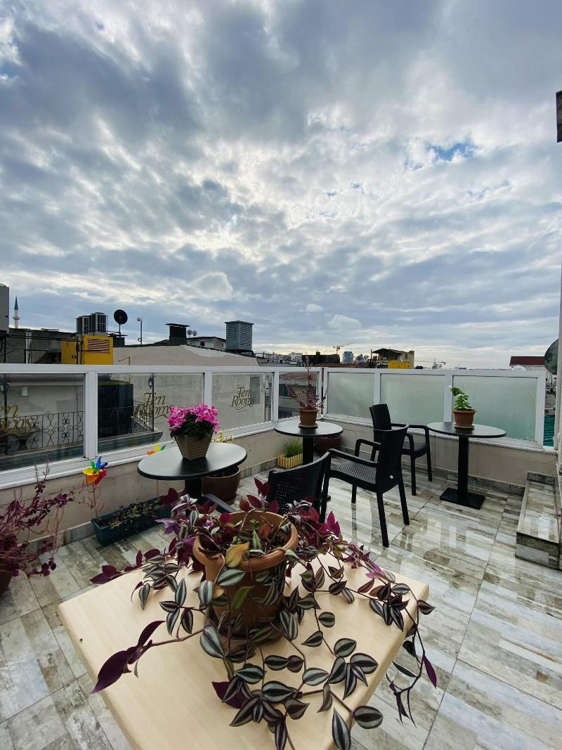 Ten Rooms Hotel - Genel