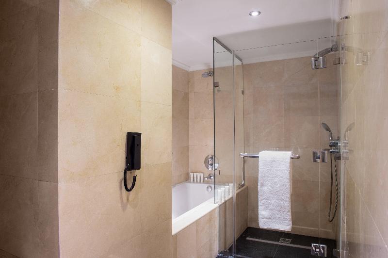 Crowne Plaza Amman - Oda