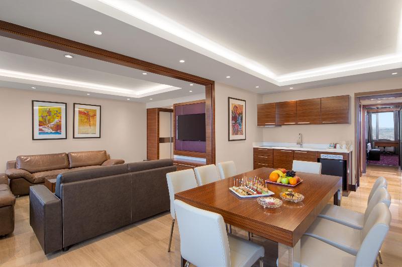 Crowne Plaza Amman - Oda