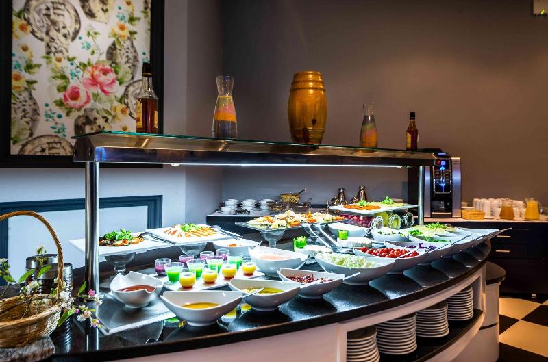 Farah Tanger - Restoran