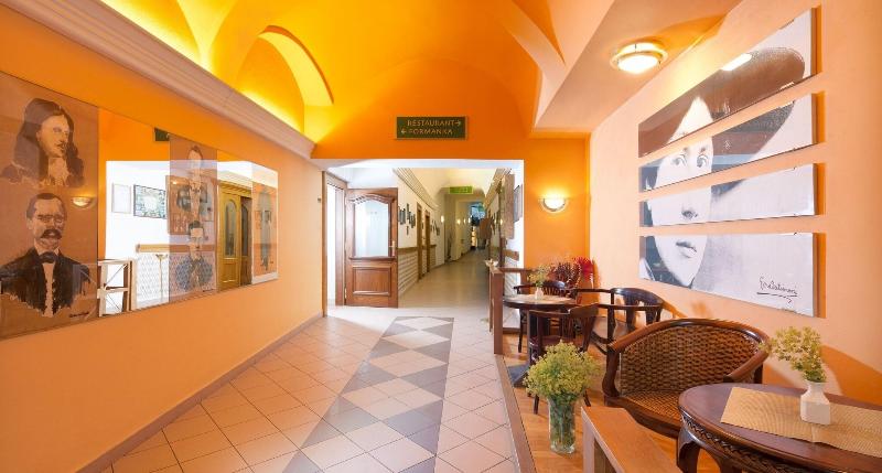 Hotel Concertino Zlata Husa - Lobi