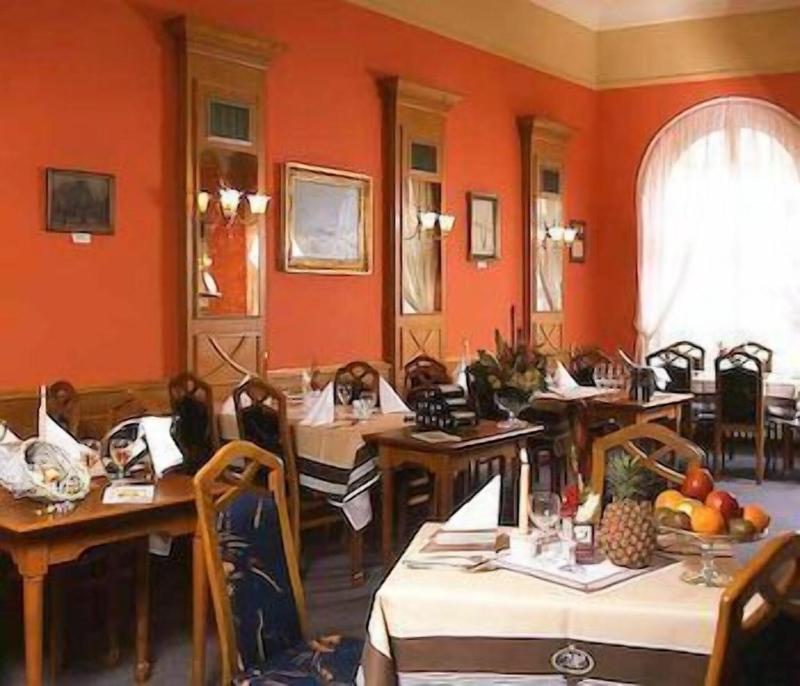 Hotel Concertino Zlata Husa - Restoran