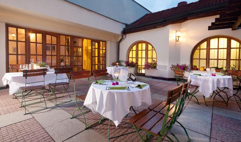 Hotel Concertino Zlata Husa - Teras