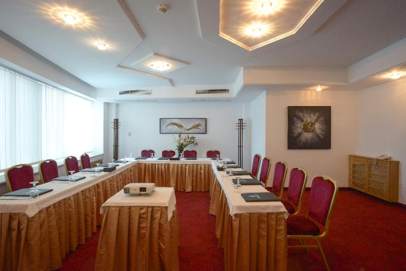 The Penthouse Suites - Toplantı