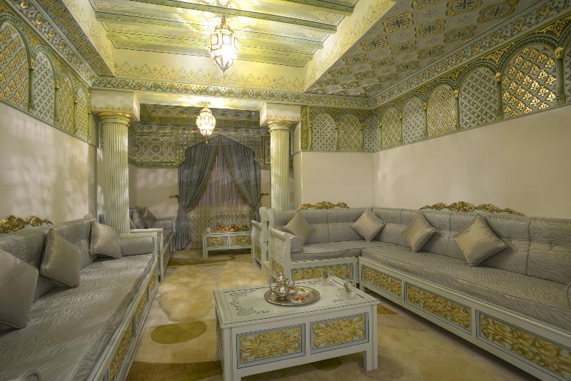 The Penthouse Suites - Aktivite