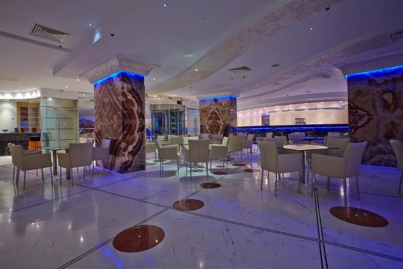 The Penthouse Suites - Aktivite
