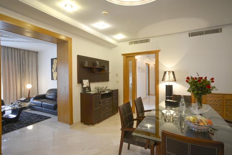 The Penthouse Suites - Oda