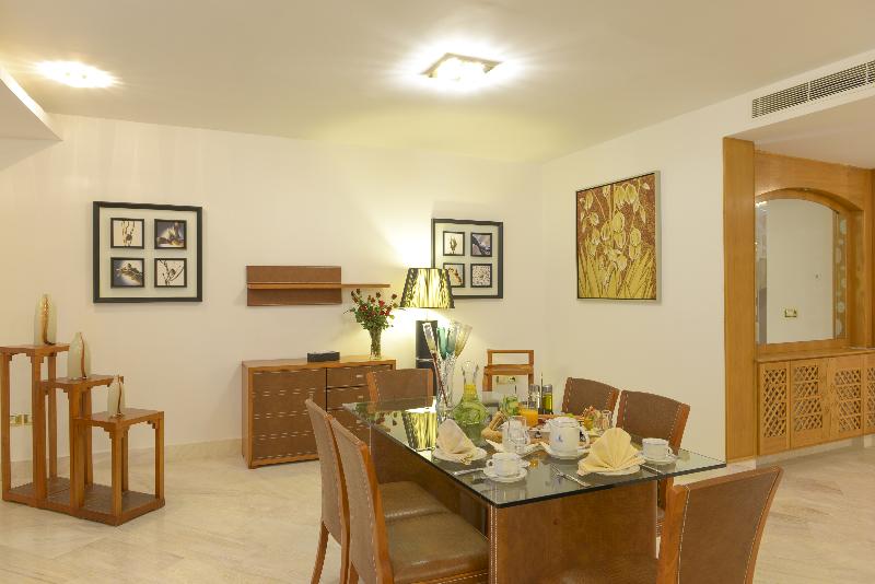 The Penthouse Suites - Oda