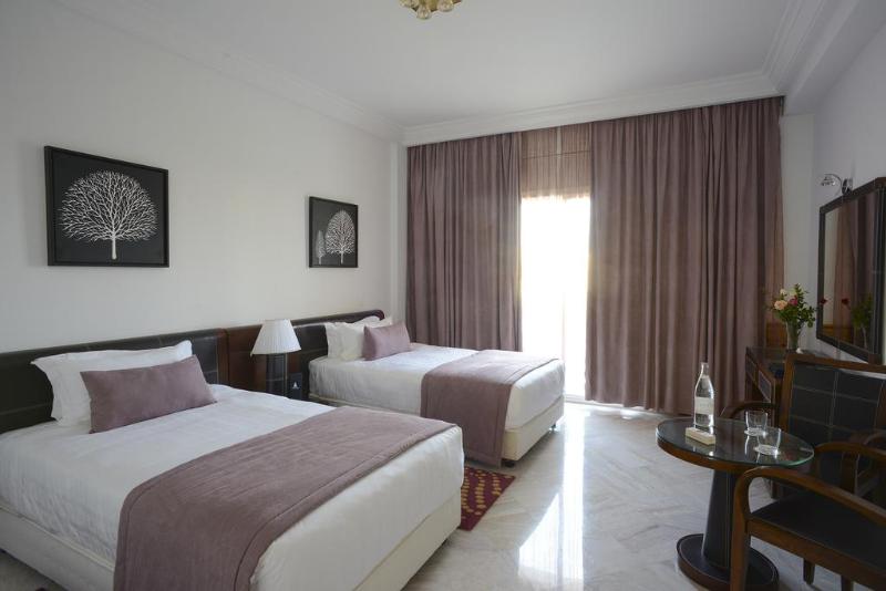 The Penthouse Suites - Oda