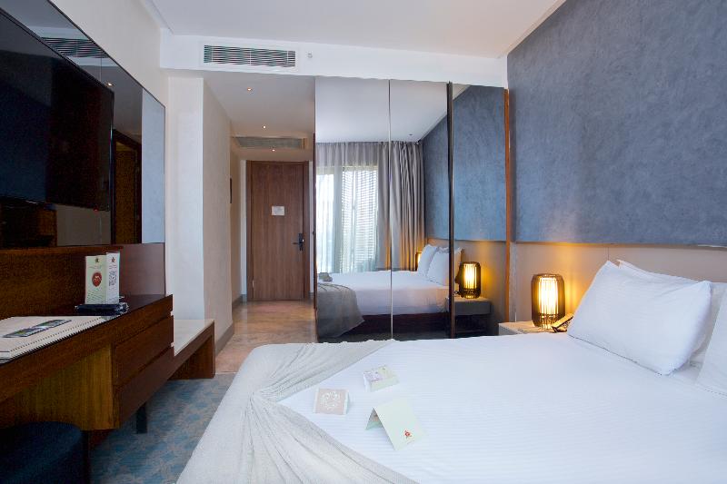 Dosso Dossi Hotels Downtown - Oda