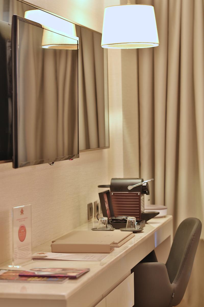 Dosso Dossi Hotels Downtown - Oda