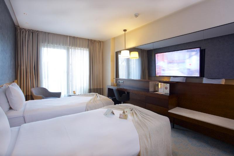 Dosso Dossi Hotels Downtown - Oda