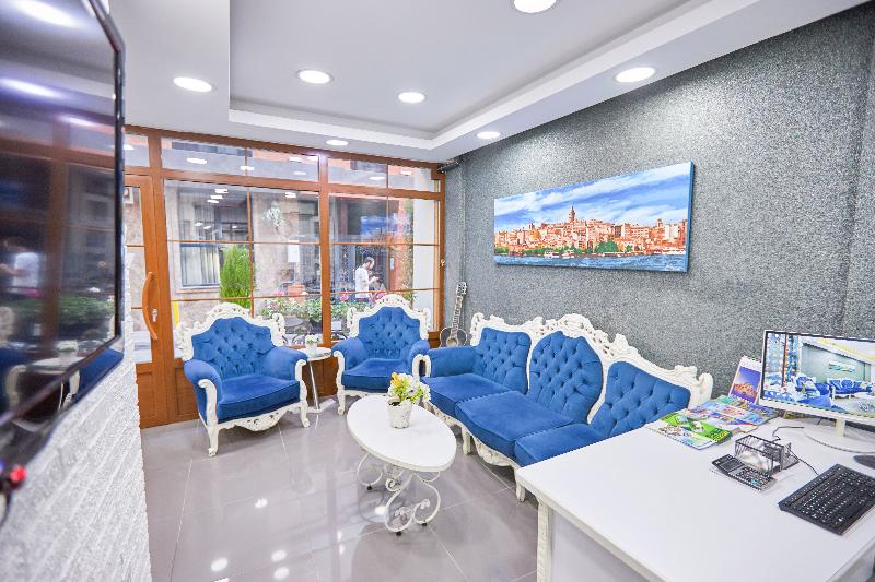 Unique Suite Hotel - Lobi