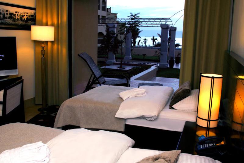 Grand Tala Bay Resort - Oda
