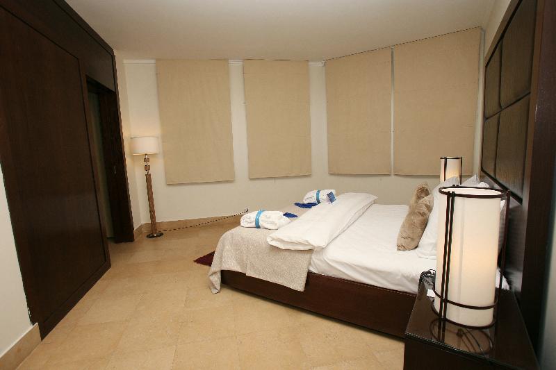 Grand Tala Bay Resort - Oda