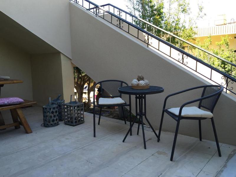 Evangelos Apartments - Genel