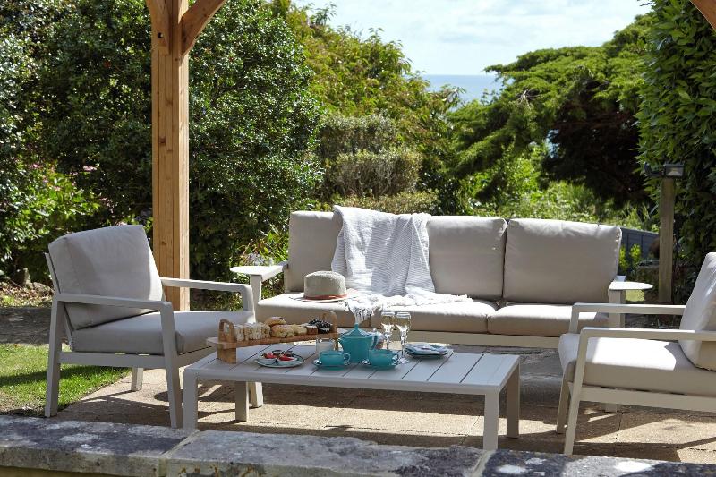 Luccombe Hall Country House Hotel - Genel