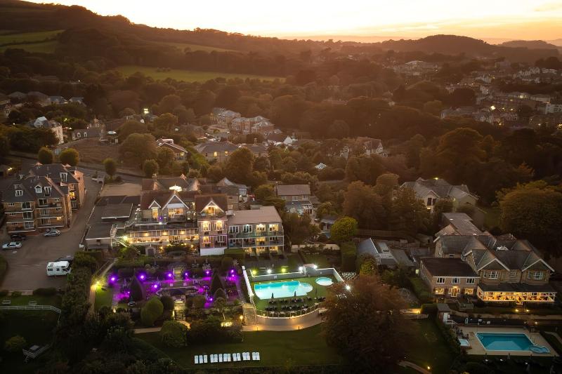 Luccombe Hall Country House Hotel - Genel