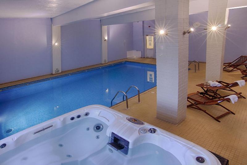 Luccombe Hall Country House Hotel - Havuz